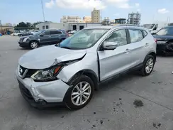 JN1BJ1CP1JW102588 2018 NISSAN ROGUE