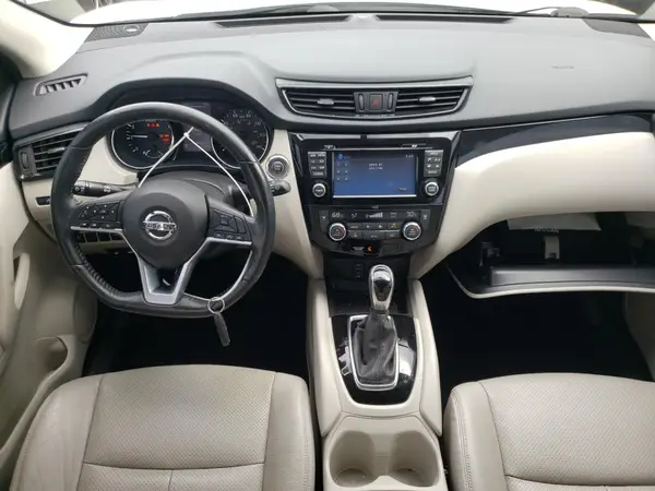 JN1BJ1CP1JW102753 2018 NISSAN ROGUE - Image 8