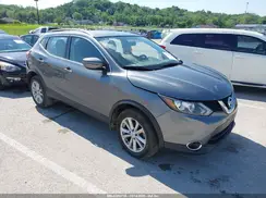 JN1BJ1CP1JW105295 2018 NISSAN ROGUE