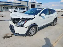JN1BJ1CP1JW105801 2018 NISSAN ROGUE