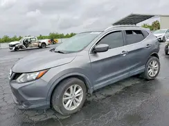 JN1BJ1CP1JW106172 2018 NISSAN ROGUE