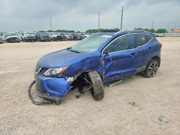 JN1BJ1CP1JW152911 2018 NISSAN ROGUE - Image 1