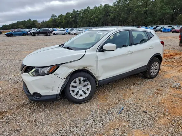 JN1BJ1CP1JW154867 2018 NISSAN ROGUE - Image 1