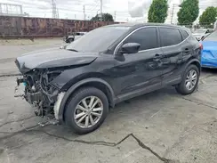 JN1BJ1CP1JW157333 2018 NISSAN ROGUE