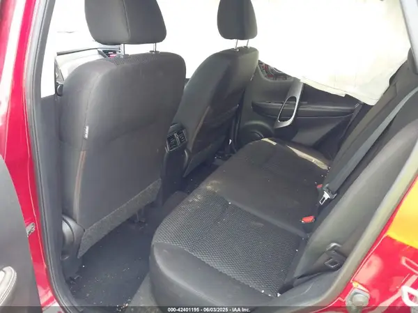 JN1BJ1CP1JW187660 2018 NISSAN ROGUE - Image 8