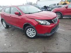 JN1BJ1CP1JW188162 2018 NISSAN ROGUE