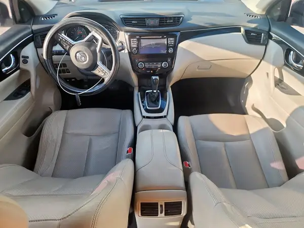 JN1BJ1CP1JW500044 2018 NISSAN ROGUE - Image 8