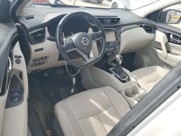 JN1BJ1CP1JW500836 2018 NISSAN ROGUE - Image 8