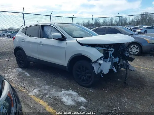 JN1BJ1CP1KW221548 2019 NISSAN ROGUE - Image 1