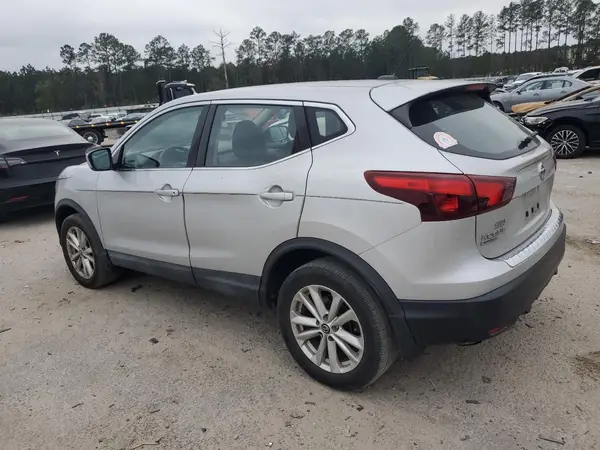 JN1BJ1CP1KW222974 2019 NISSAN ROGUE - Image 2