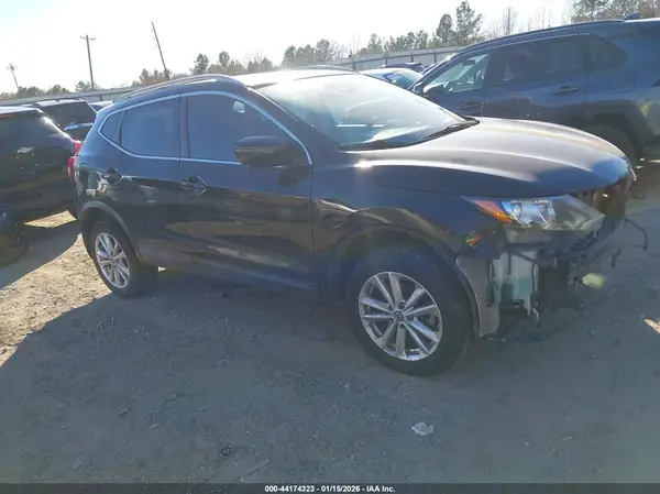 JN1BJ1CP1KW232002 2019 NISSAN ROGUE - Image 1