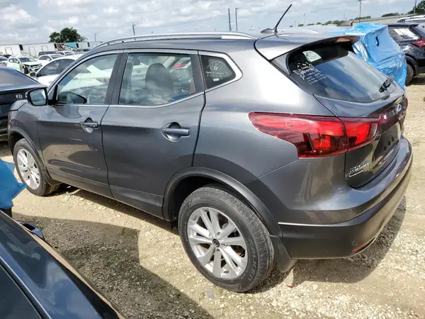 JN1BJ1CP1KW234364 2019 NISSAN ROGUE - Image 2