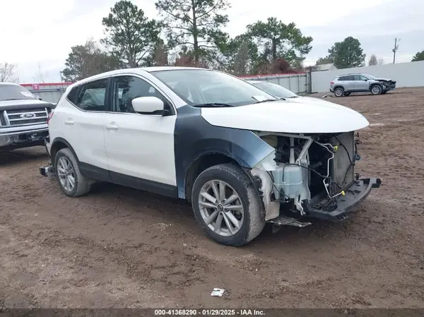 JN1BJ1CP1KW242156 2019 NISSAN ROGUE - Image 1