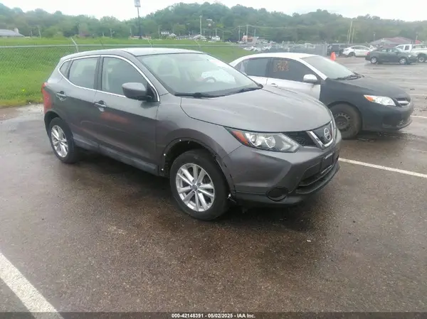 JN1BJ1CP1KW525477 2019 NISSAN ROGUE - Image 1