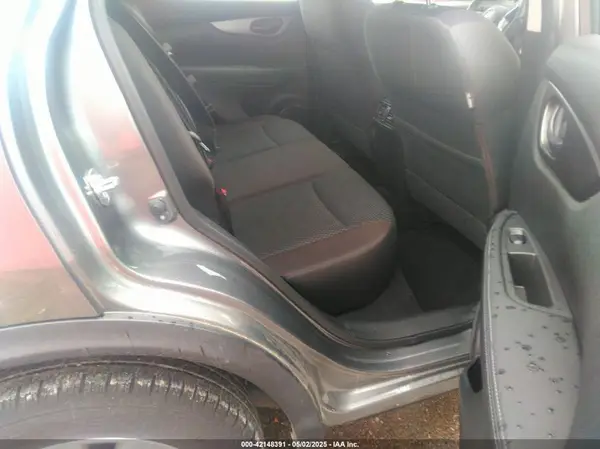 JN1BJ1CP1KW525477 2019 NISSAN ROGUE - Image 8