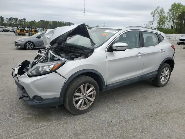 JN1BJ1CP1KW529674 2019 NISSAN ROGUE - Image 1
