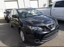 JN1BJ1CP2HW000825 2017 NISSAN ROGUE