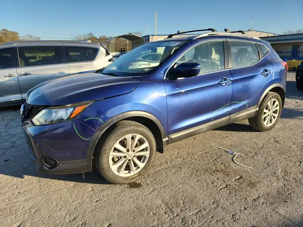JN1BJ1CP2HW001277 2017 NISSAN ROGUE - Image 1