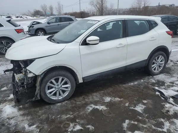 JN1BJ1CP2HW003675 2017 NISSAN ROGUE - Image 1