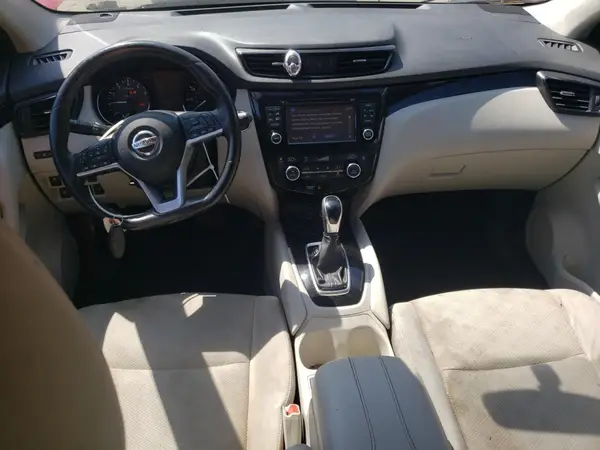 JN1BJ1CP2HW004678 2017 NISSAN ROGUE - Image 8