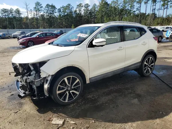 JN1BJ1CP2HW005264 2017 NISSAN ROGUE - Image 1