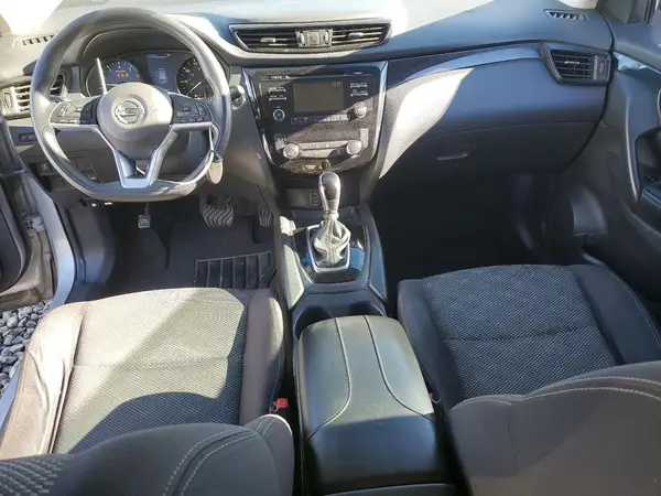 JN1BJ1CP2HW008813 2017 NISSAN ROGUE - Image 8