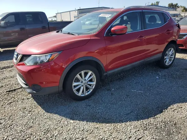 JN1BJ1CP2HW014000 2017 NISSAN ROGUE - Image 1