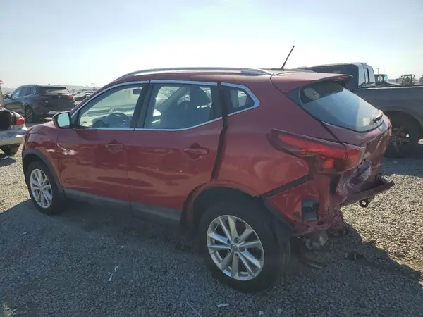 JN1BJ1CP2HW014000 2017 NISSAN ROGUE - Image 2
