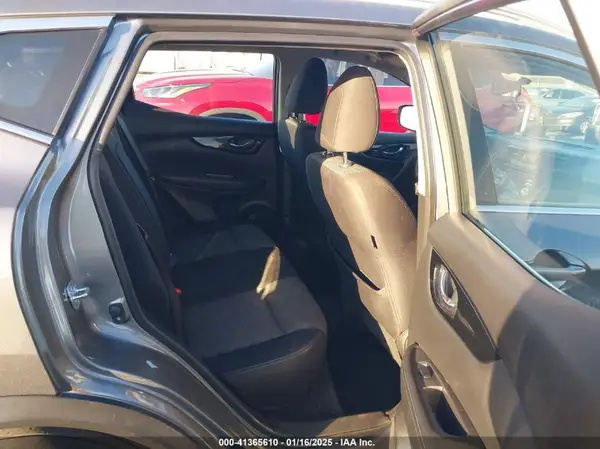 JN1BJ1CP2HW014630 2017 NISSAN ROGUE - Image 8