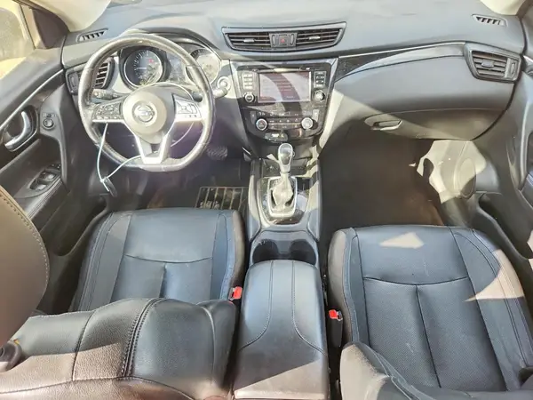 JN1BJ1CP2HW015972 2017 NISSAN ROGUE - Image 8