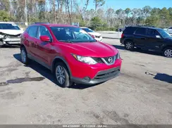 JN1BJ1CP2HW019164 2017 NISSAN ROGUE
