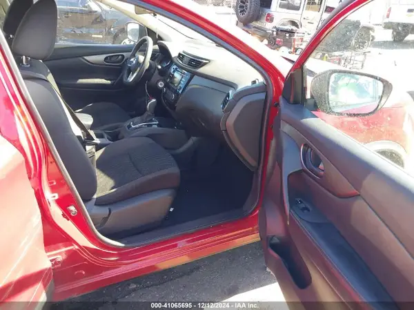 JN1BJ1CP2HW019164 2017 NISSAN ROGUE - Image 8