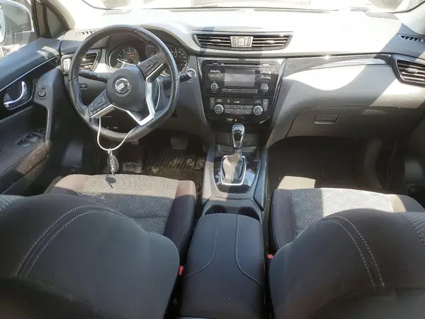 JN1BJ1CP2HW019424 2017 NISSAN ROGUE - Image 8