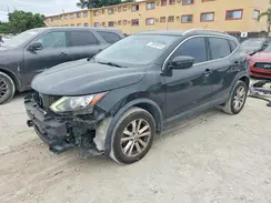 JN1BJ1CP2HW021870 2017 NISSAN ROGUE
