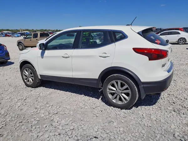JN1BJ1CP2HW022159 2017 NISSAN ROGUE - Image 2