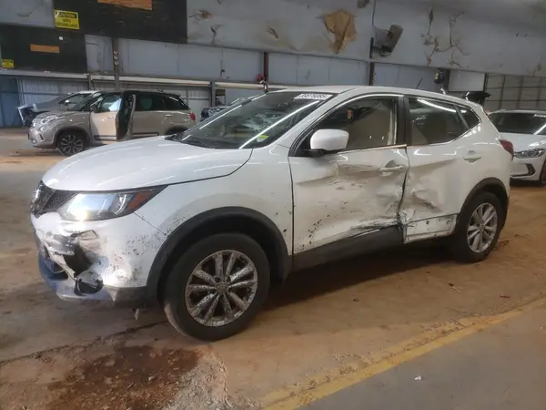 JN1BJ1CP2HW024381 2017 NISSAN ROGUE - Image 1