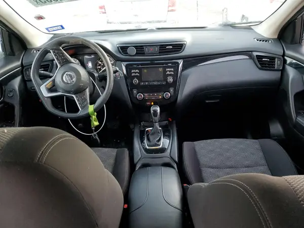 JN1BJ1CP2HW025997 2017 NISSAN ROGUE - Image 8