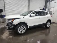JN1BJ1CP2HW027068 2017 NISSAN ROGUE