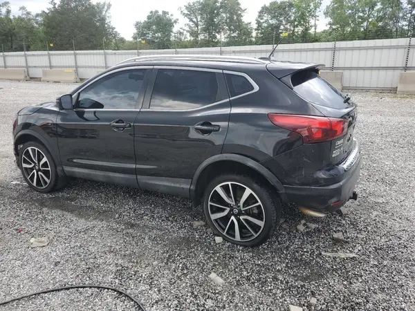 JN1BJ1CP2HW030696 2017 NISSAN ROGUE - Image 2