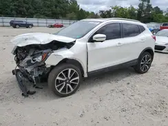 JN1BJ1CP2HW031475 2017 NISSAN ROGUE