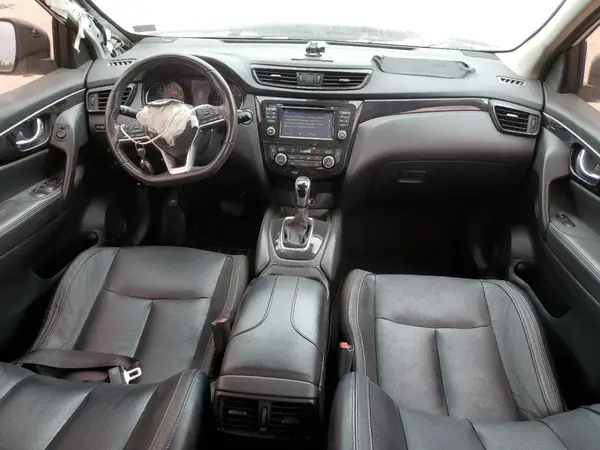 JN1BJ1CP2HW031475 2017 NISSAN ROGUE - Image 8