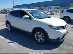 JN1BJ1CP2HW034358 2017 NISSAN ROGUE