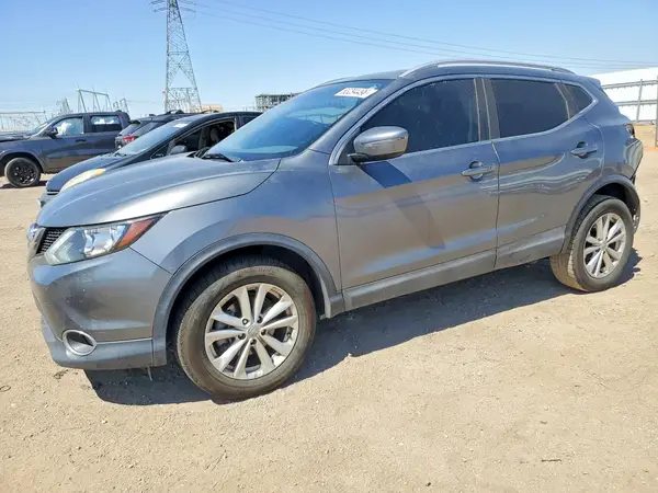 JN1BJ1CP2HW036854 2017 NISSAN ROGUE - Image 1
