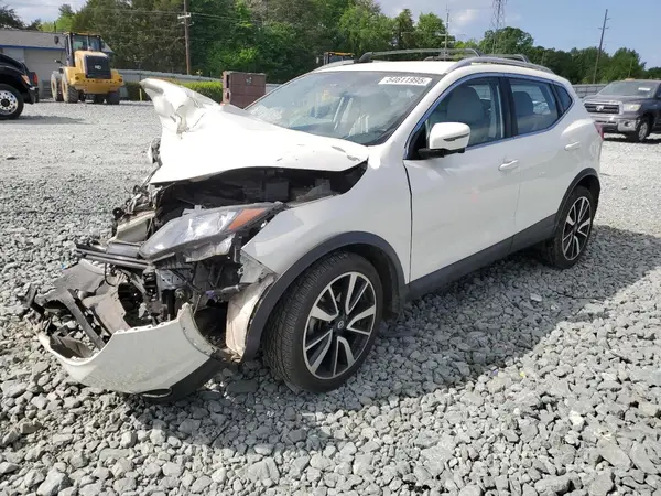 JN1BJ1CP2JW101255 2018 NISSAN ROGUE - Image 1