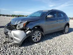 JN1BJ1CP2JW101840 2018 NISSAN ROGUE