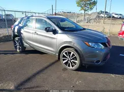 JN1BJ1CP2JW102695 2018 NISSAN ROGUE