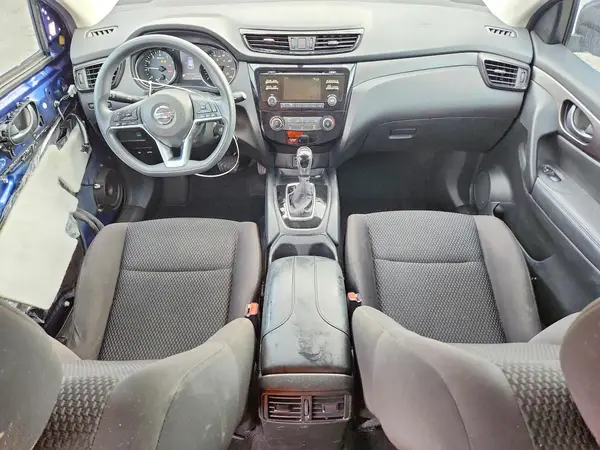 JN1BJ1CP2JW103197 2018 NISSAN ROGUE - Image 8