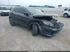 JN1BJ1CP2JW104091 2018 NISSAN ROGUE