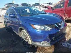 JN1BJ1CP2JW104379 2018 NISSAN ROGUE
