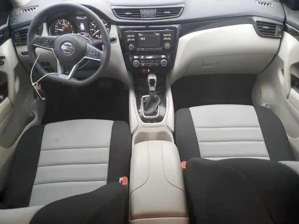 JN1BJ1CP2JW107699 2018 NISSAN ROGUE - Image 8